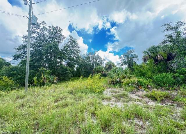 Property at 658 Morella Ave, Lehigh Acres, FL 33972