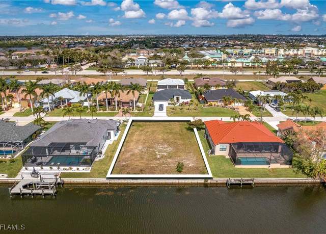 Property at 2520 SW 25th St, Cape Coral, FL 33914