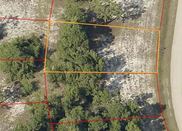 Property at 4510 NW 36th Ave, Cape Coral, FL 33993
