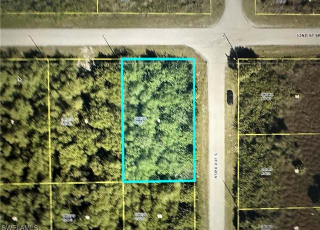 Property at 3109 32nd St SW, Lehigh Acres, FL 33976
