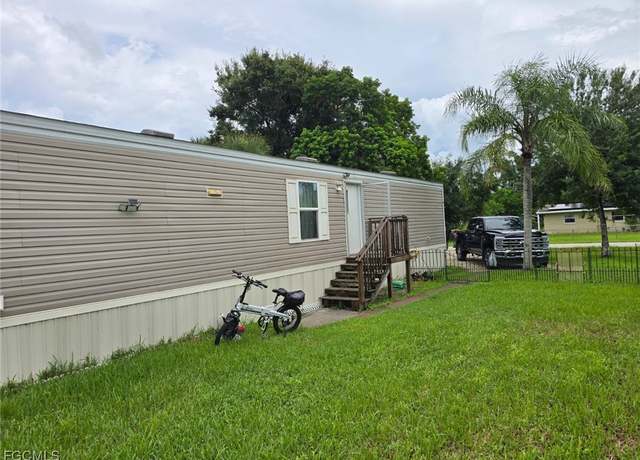 Property at 341 Stockton St, North Fort Myers, FL 33903, 3 beds, 2 baths