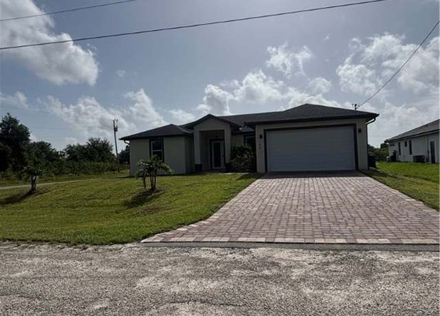 Property at 104 Olive Cir, Lehigh Acres, FL 33971, 3 beds, 2 baths