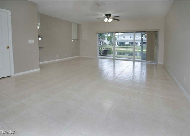 Property at 10061 Poppy Hill Dr, Fort Myers, FL 33966, 2 beds, 2.5 baths