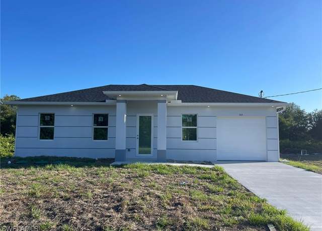 Property at 705 Ledge St, Lehigh Acres, FL 33972, 3 beds, 3 baths