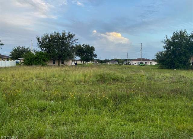 Property at 2667-2668 Gretchen Ave Ave S, Lehigh Acres, FL 33973