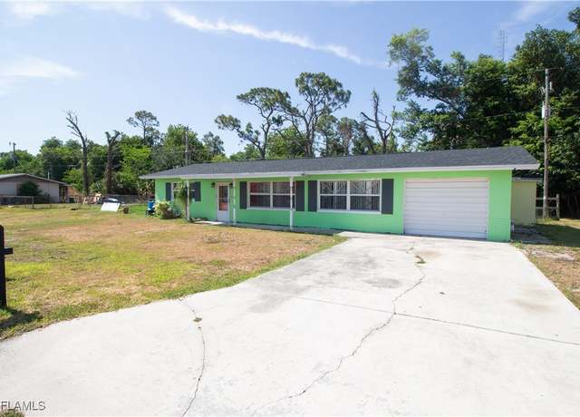 Property at 16 Glenmont Dr W, North Fort Myers, FL 33917, 3 beds, 2 baths