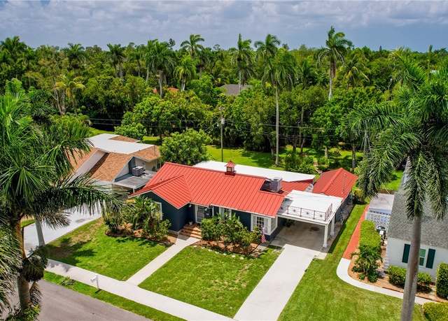 Property at 1410 Sandra Dr, Fort Myers, FL 33901, 3 beds, 2 baths