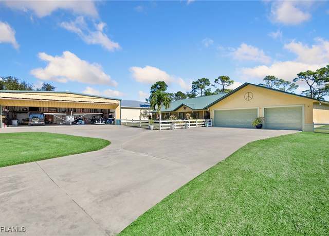 Property at 18812 Baseleg Ave, North Fort Myers, FL 33917, 3 beds, 2 baths
