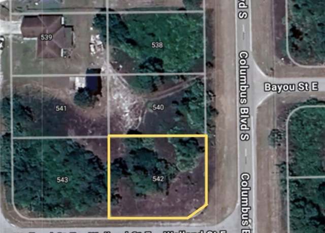 Property at 542 Columbus Blvd S, Lehigh Acres, FL 33974