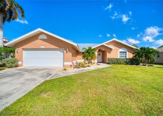 Property at 1811 SW 48th Ln, Cape Coral, FL 33914, 3 beds, 2 baths