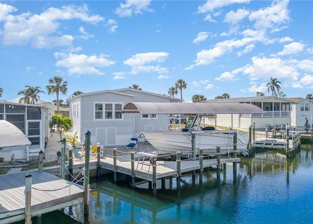 Property at 11511 Dogwood Ln, Fort Myers Beach, FL 33931, 2 beds, 2 baths