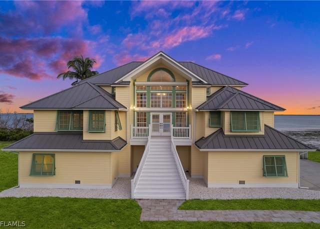 Property at 2272 Macadamia Ln, St. James City, FL 33956, 5 beds, 5.5 baths