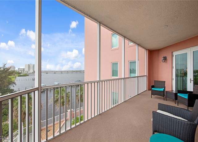 Property at 2743 1st St #505, Fort Myers, FL 33916, 3 beds, 2 baths
