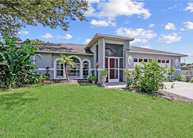 Property at 141 Zenith Cir, Fort Myers, FL 33913, 3 beds, 2 baths