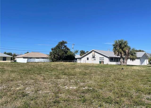 Property at 3726 SW 7th Pl, Cape Coral, FL 33914