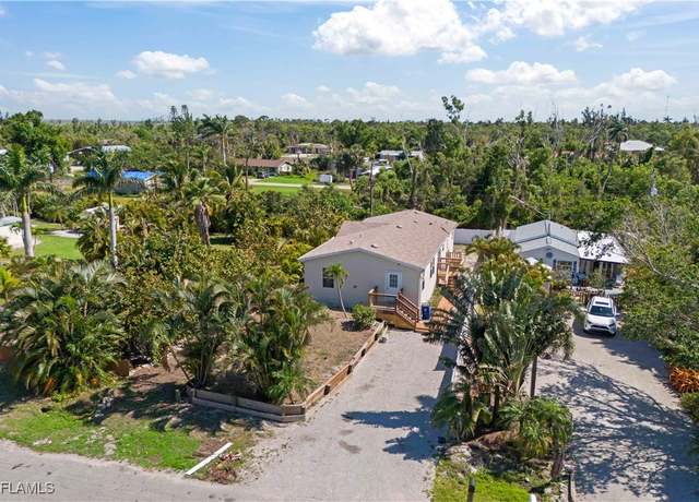 Property at 5529 Rainbow Dr, Bokeelia, FL 33922, 3 beds, 2 baths