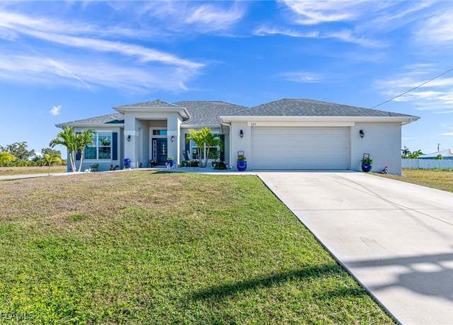 Property at 123 SW 31st Pl, Cape Coral, FL 33991, 4 beds, 2 baths