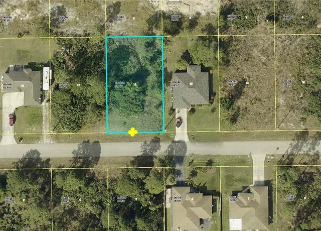 Property at 2810 21st St W, Lehigh Acres, FL 33971