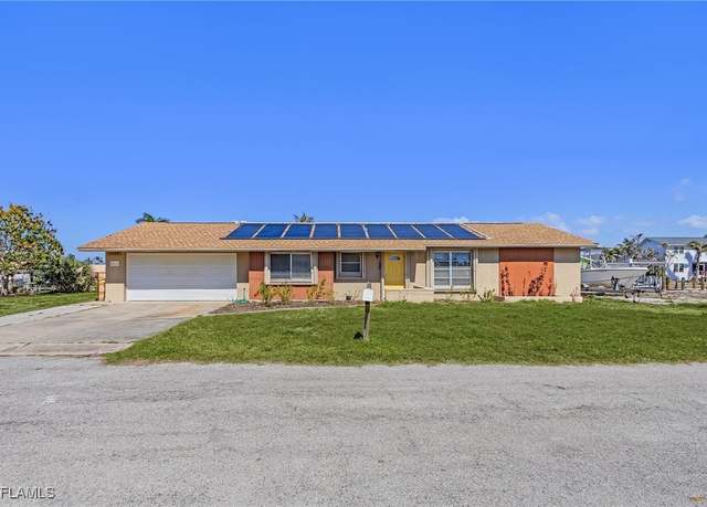 Property at 3608 Clipper Ln, St. James City, FL 33956, 2 beds, 2 baths