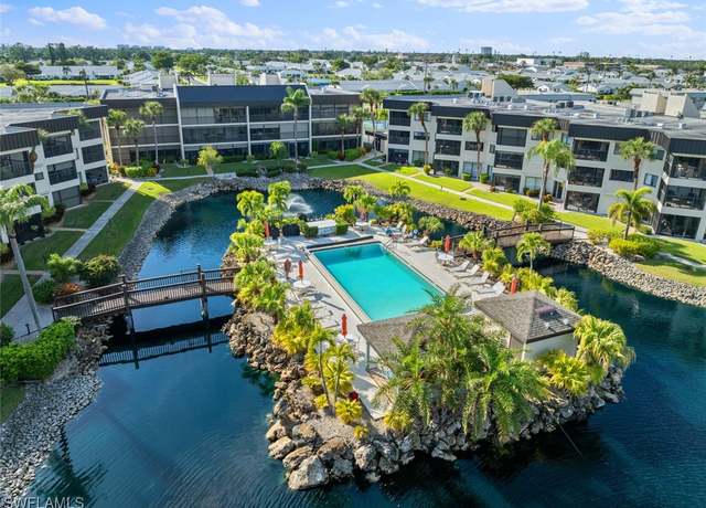 Property at 6979 Winkler Rd #122, Fort Myers, FL 33919, 2 beds, 2 baths