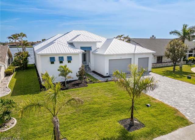 Property at 428 SW 53rd Ter, Cape Coral, FL 33914, 4 beds, 4 baths