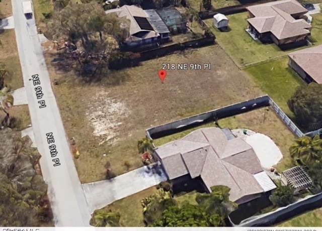 Property at 218 NE 9th Pl, Cape Coral, FL 33909