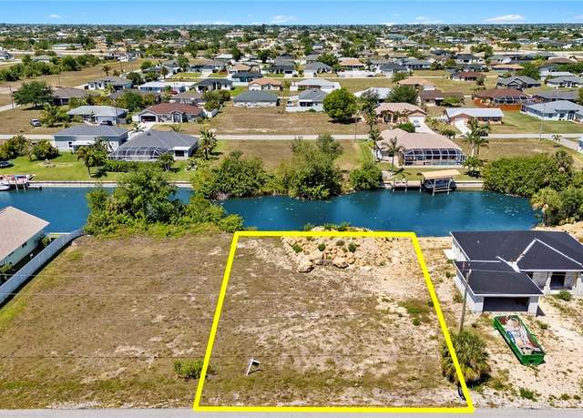 Property at 1820 NE 19th Ave, Cape Coral, FL 33909