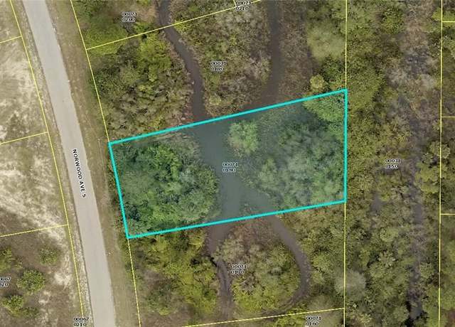 Property at 453 Norwood Ave S, Lehigh Acres, FL 33974