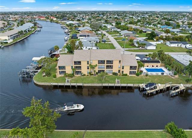 Property at 1206 SE 40th St #104, Cape Coral, FL 33904, 2 beds, 2 baths