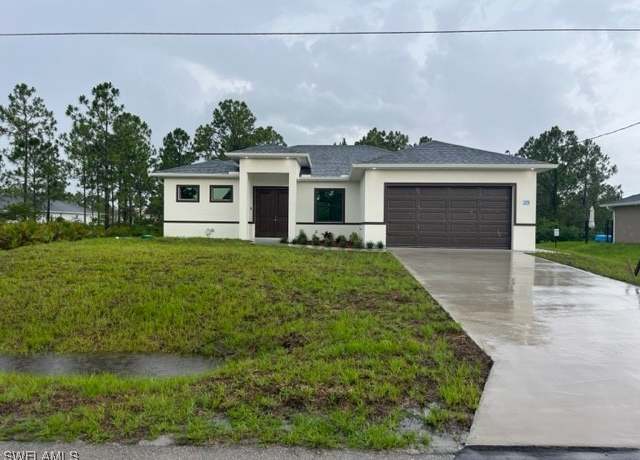 Property at 3211 41st St W, Lehigh Acres, FL 33971, 4 beds, 2.5 baths
