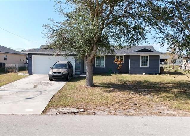 Property at 3018 SW 4th Ave, Cape Coral, FL 33914, 3 beds, 2 baths