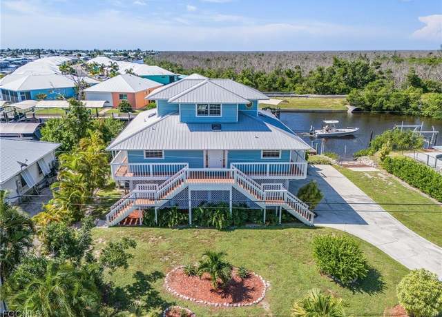 Property at 4011 Galt Island Ave, St James City, FL 33956, 3 beds, 2 baths