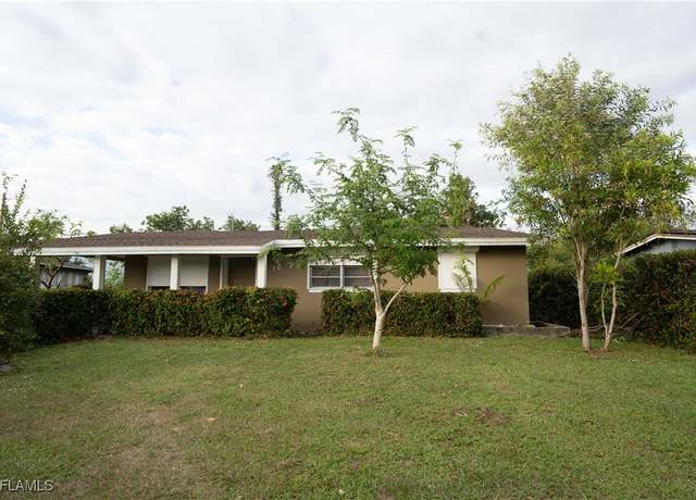 Property at 1657 Rudy Ct, Fort Myers, FL 33901, 3 beds, 2 baths