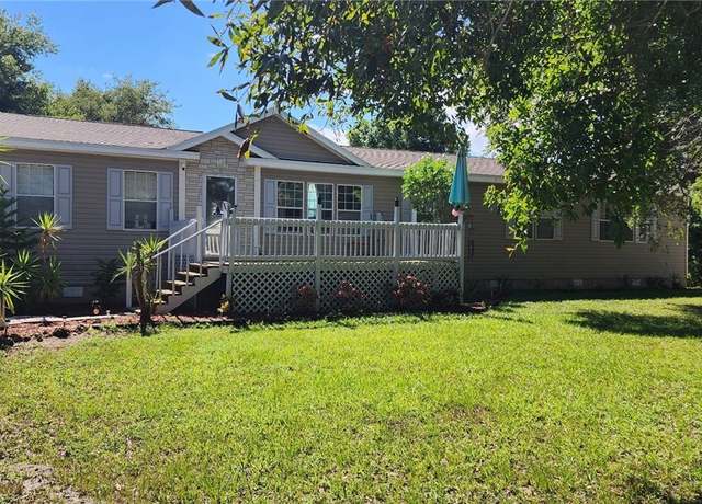 Property at 265 S Estribo St, Clewiston, FL 33440, 4 beds, 2 baths
