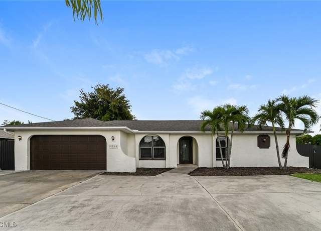 Property at 1304 SE 19th St, Cape Coral, FL 33990, 3 beds, 2 baths