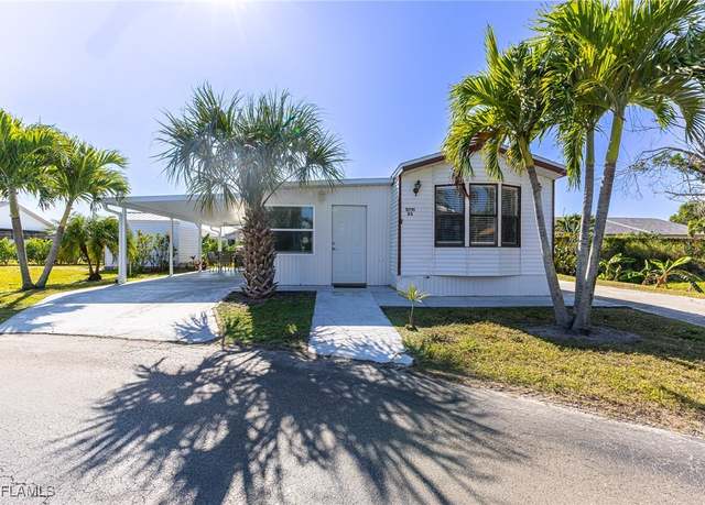 Property at 11791 Ariana Dr #25, Fort Myers, FL 33908, 2 beds, 1.5 baths