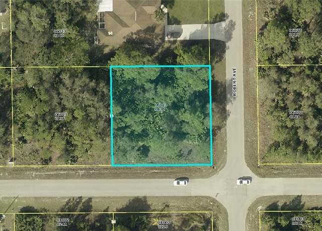 Property at 2407 E 9th St, Lehigh Acres, FL 33936