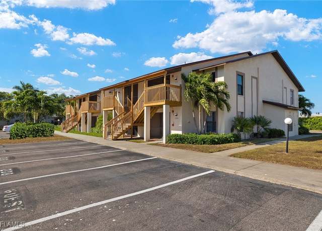 Property at 13118 Feather Sound Dr #215, Fort Myers, FL 33919, 1 bed, 1 bath