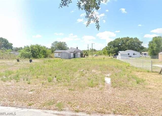 Property at 23180 Avenue B, Alva, FL 33920