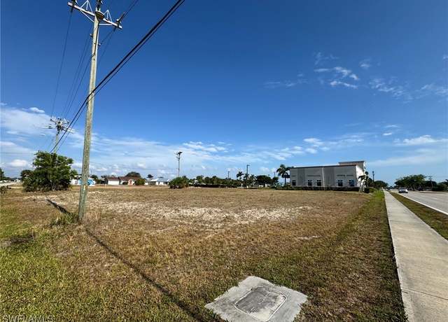 Property at 4531 Chiquita Blvd S, Cape Coral, FL 33914