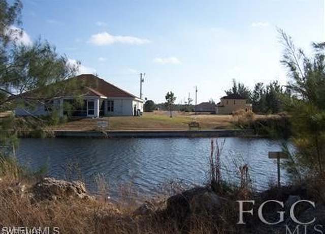 Property at 2122 NE 35th Ln, Cape Coral, FL 33909