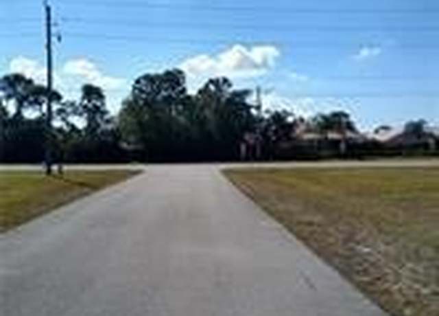 Property at 17534 Lockhart Ct, Punta Gorda, FL 33955