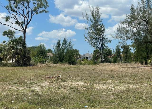 Property at 3802 NE 17th Ave, Cape Coral, FL 33909