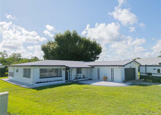 Property at 1308 Thompson St, North Fort Myers, FL 33903, 3 beds, 2 baths
