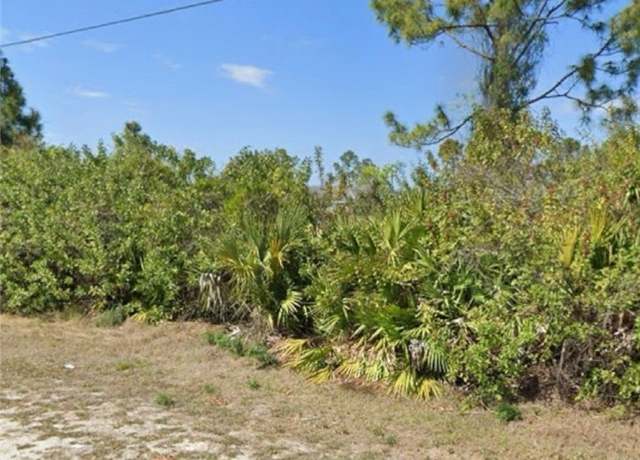 Property at 3024 37th St SW, Lehigh Acres, FL 33976