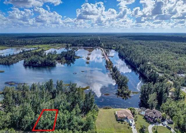 Property at 215 Ocean Park Dr, Lehigh Acres, FL 33972