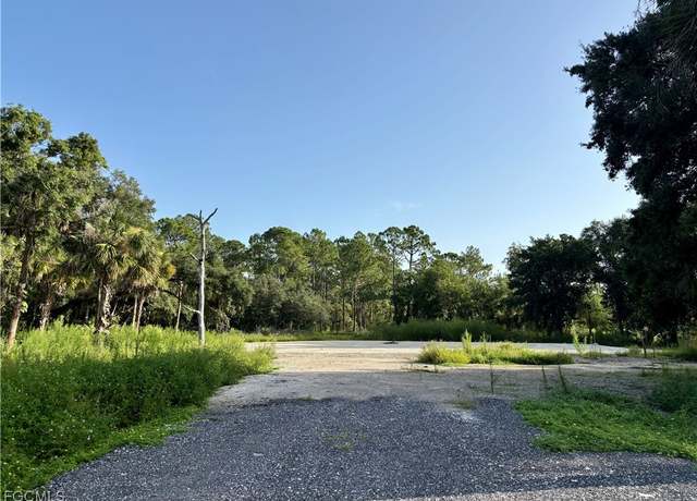 Property at 415 Perimeter Rd, Clewiston, FL 33440