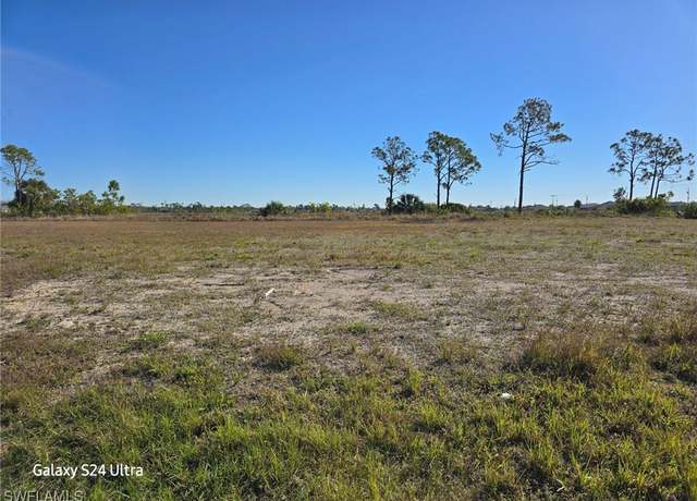 Property at 4222 Connection Ave, Cape Coral, FL 33909
