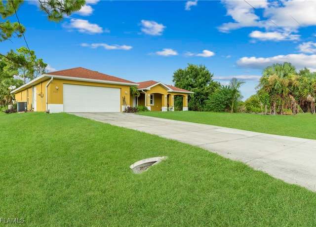 Property at 3224 52nd St W, Lehigh Acres, FL 33971, 3 beds, 2 baths
