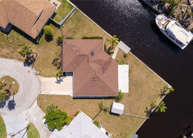 Property at 4387 Harbour Ter, North Fort Myers, FL 33903, 3 beds, 2.5 baths